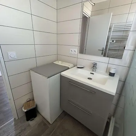 T2 Climatise 6 Couchages Avec Parking - Port Camargue - Fr-1-250-260 * Le Grau-du-Roi