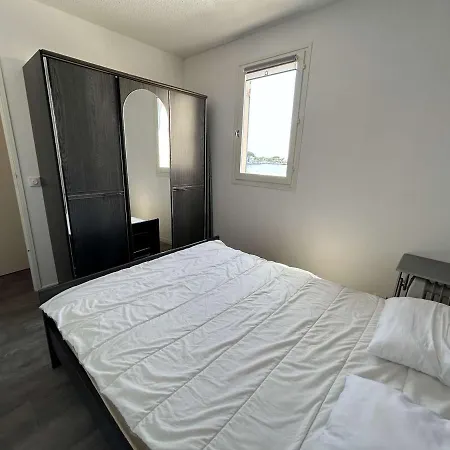 Apartment T2 Climatise 6 Couchages Avec Parking - Port Camargue - Fr-1-250-260 Le Grau-du-Roi